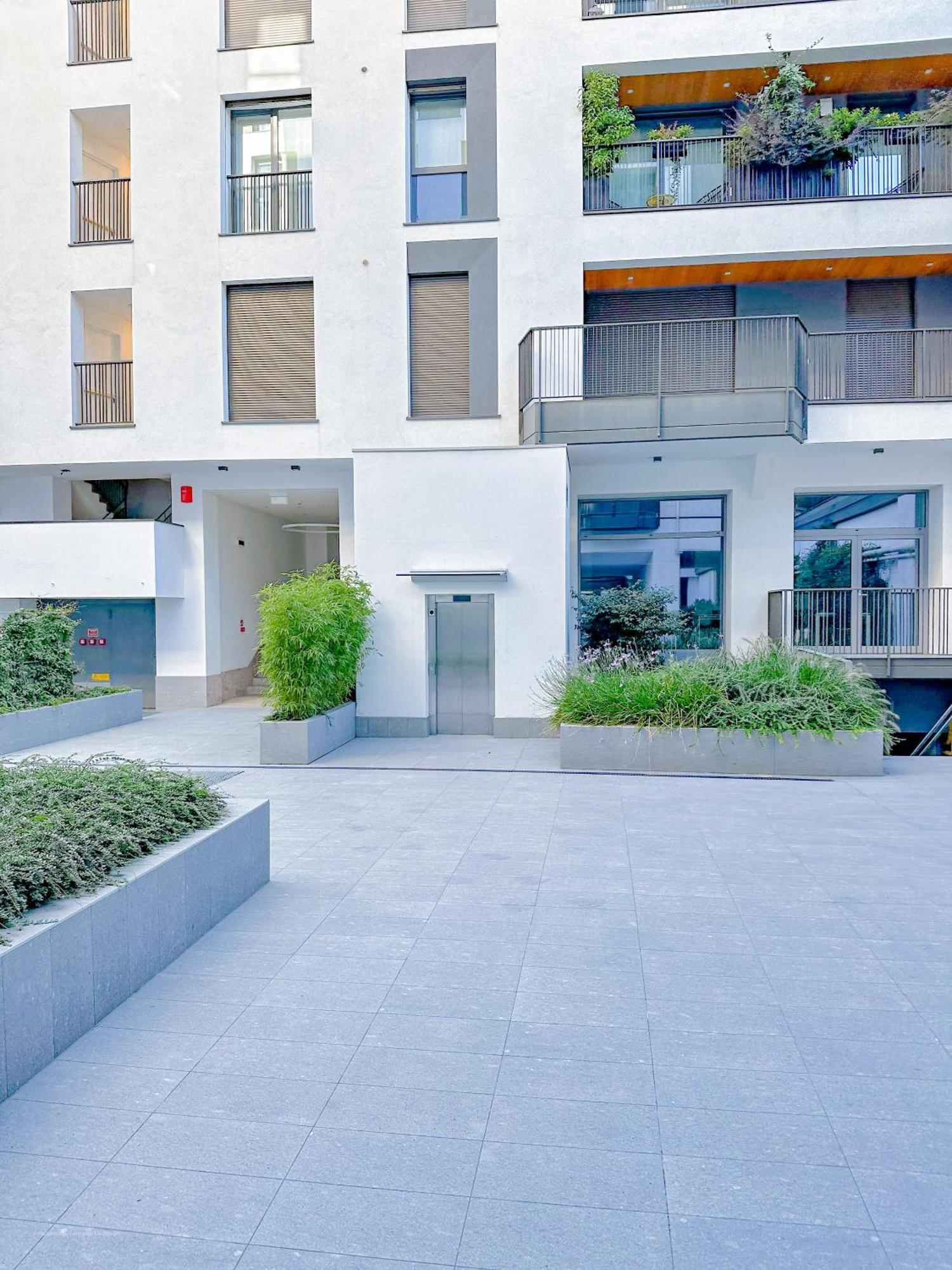 Menotti Suite 11 - 15 Min Dal Duomo Milan Exterior photo